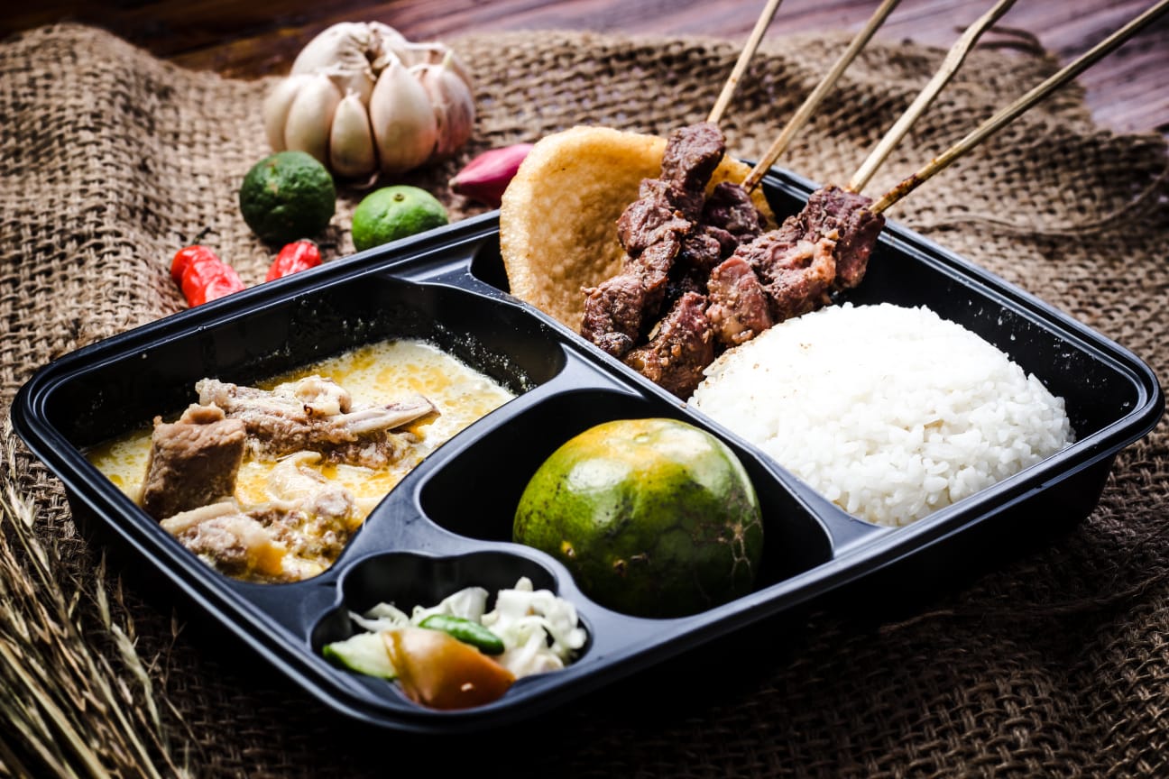 Bolehkah Mengirim Seluruh Nasi Kotak Aqiqah Langsung ke Panti Asuhan?